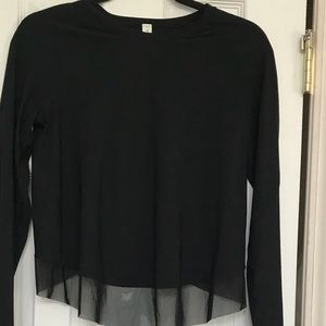 Lululemon top